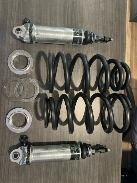 EKR 3840 Stud Mount Front Shock Kit